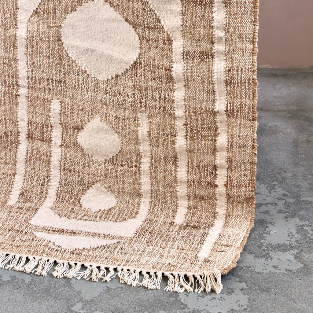 tapis en jute et coton blanc formes géométriques