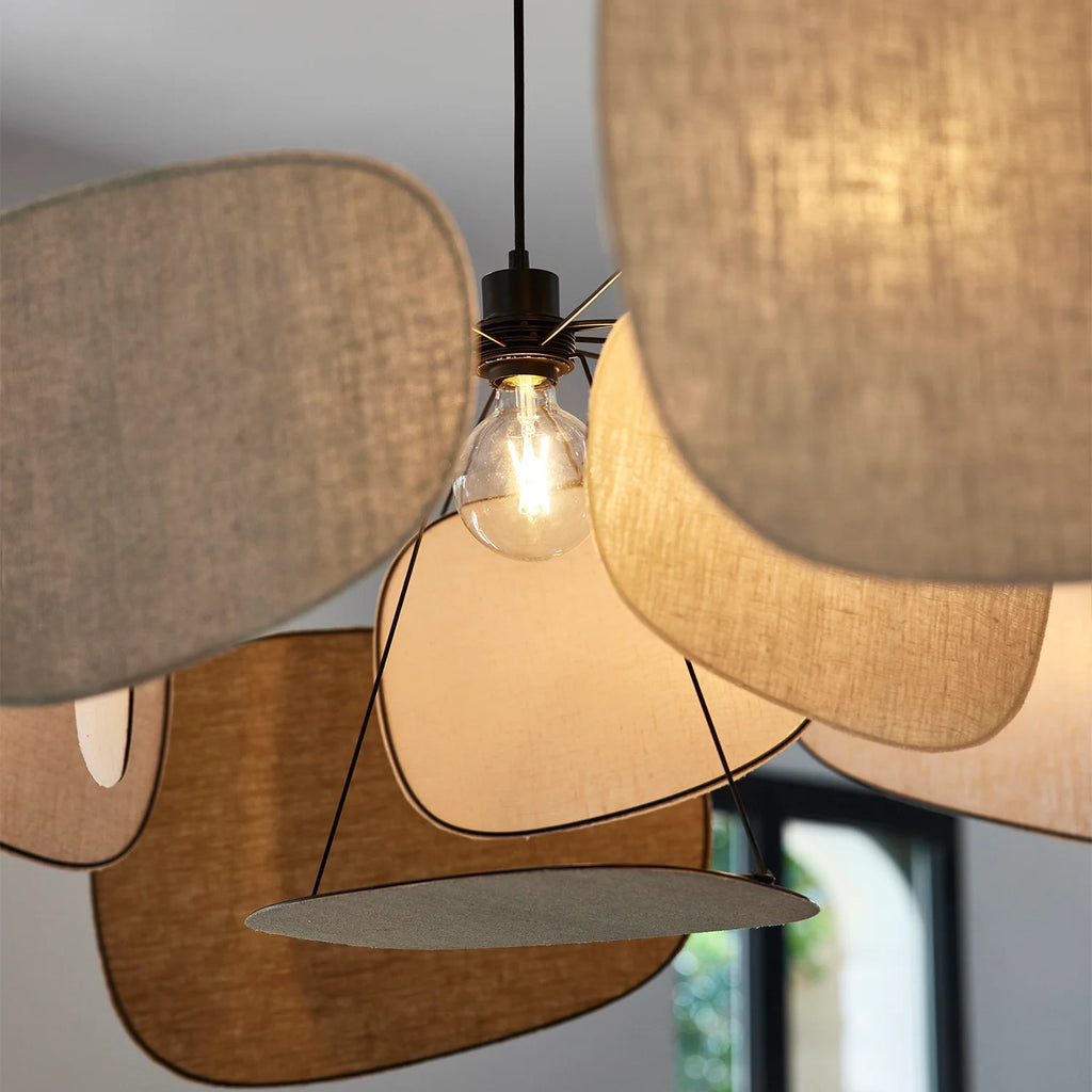 Suspension screen market set mobile en lin beige et jaune curry