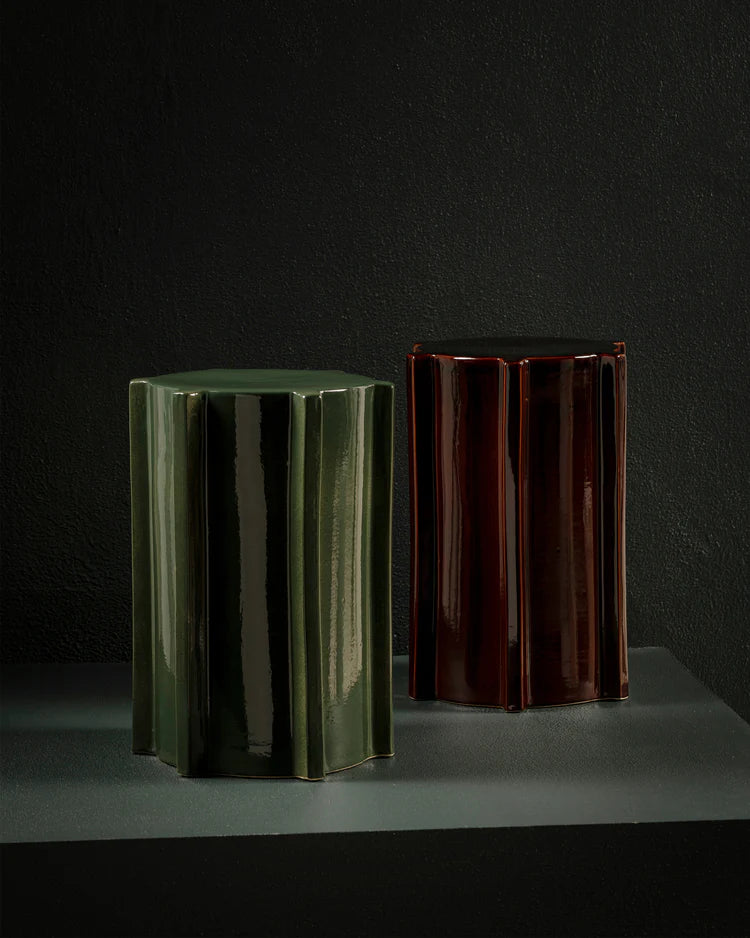 Table d'appoint serax géométrique en grès 