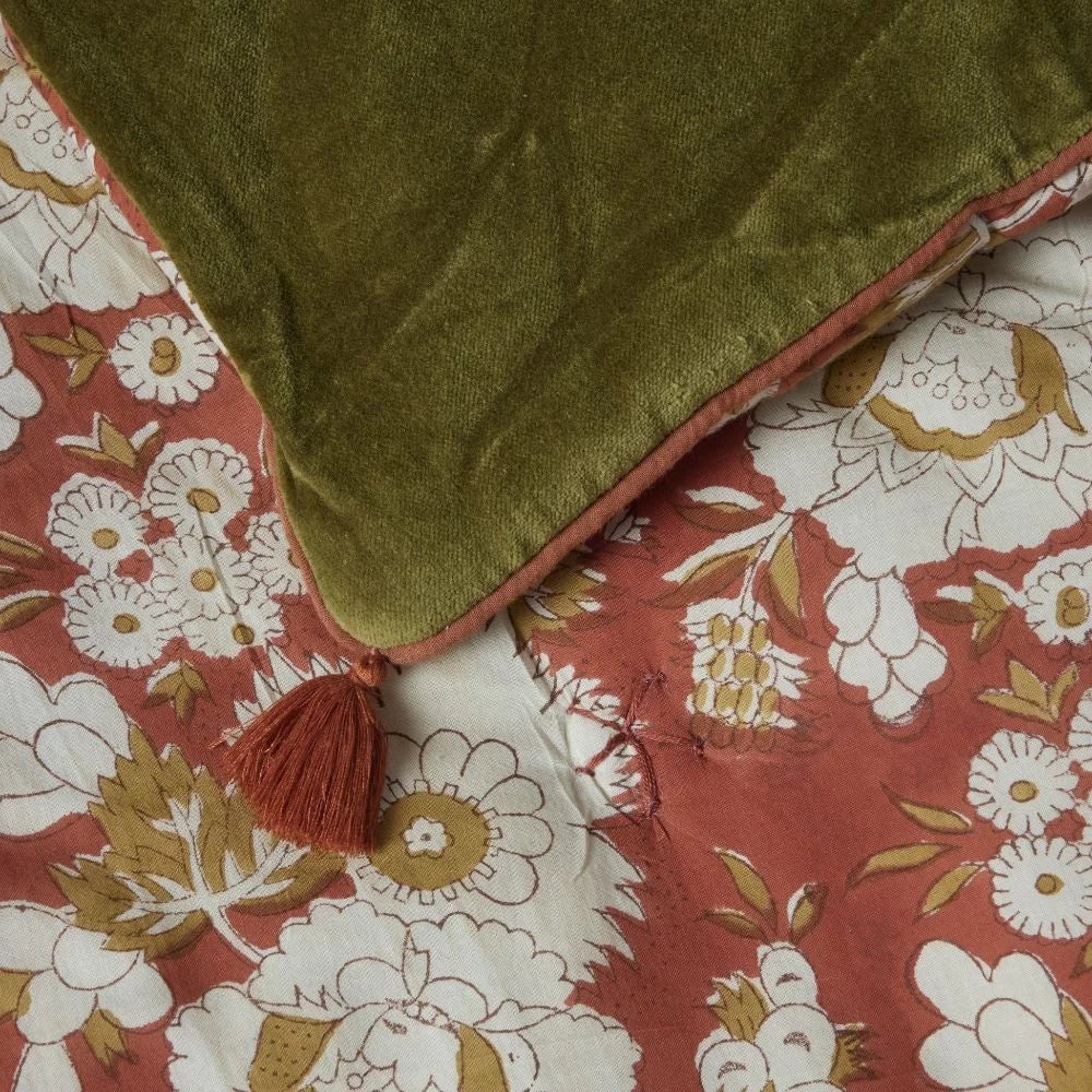 Sofa cover vishnu squirrel