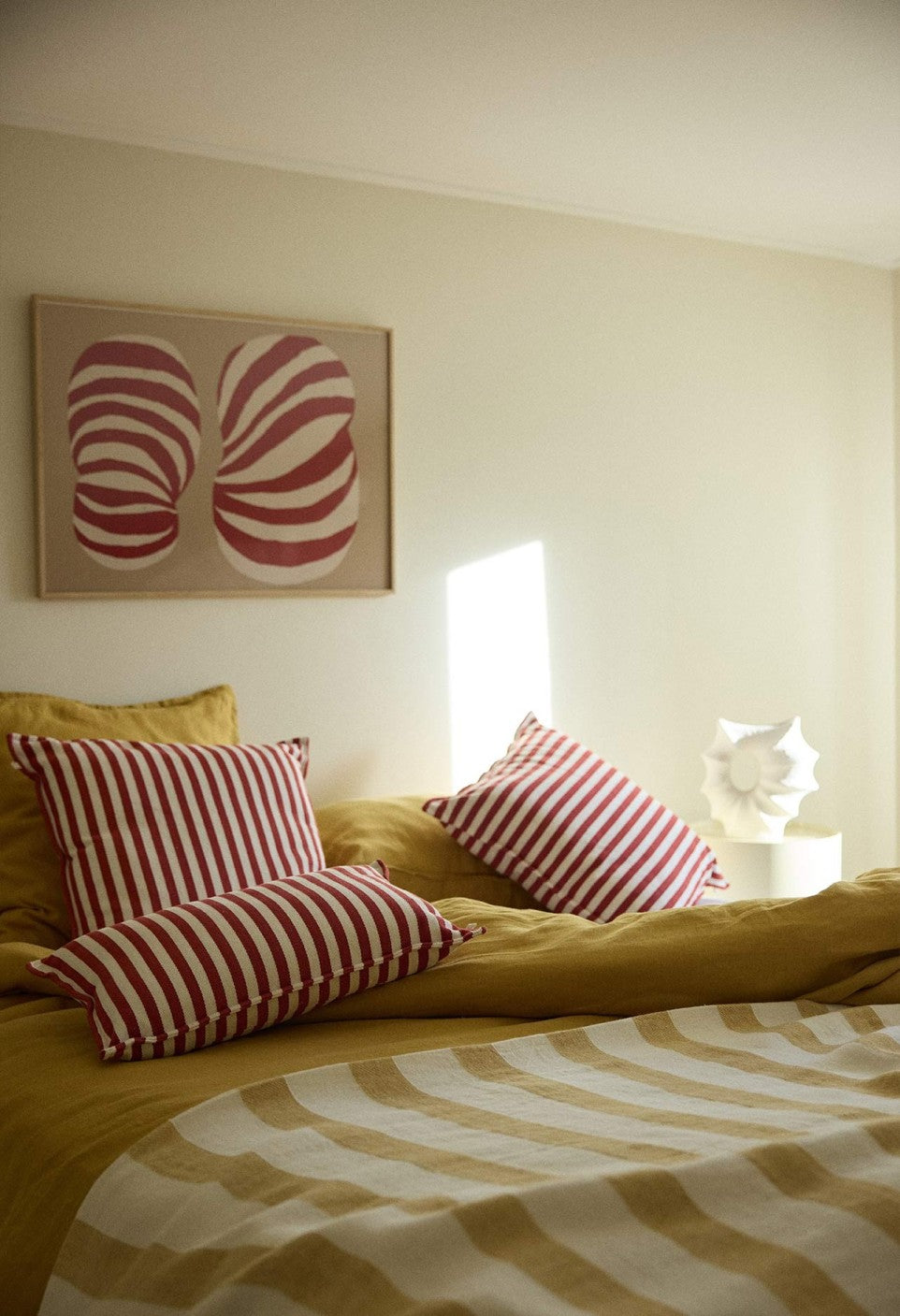 coussin en coton rayé rouge et blanc