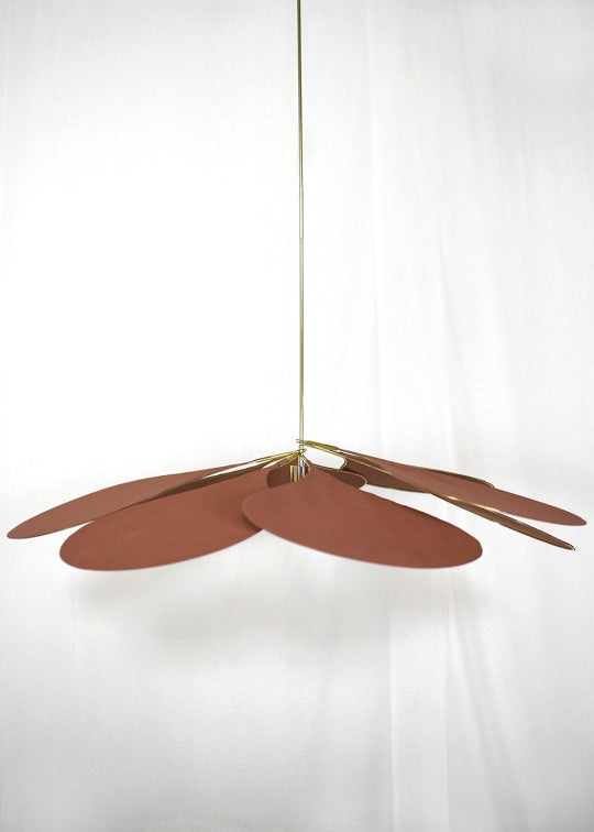 suspension George en forme de fleur en tissu terracotta et laiton doré 