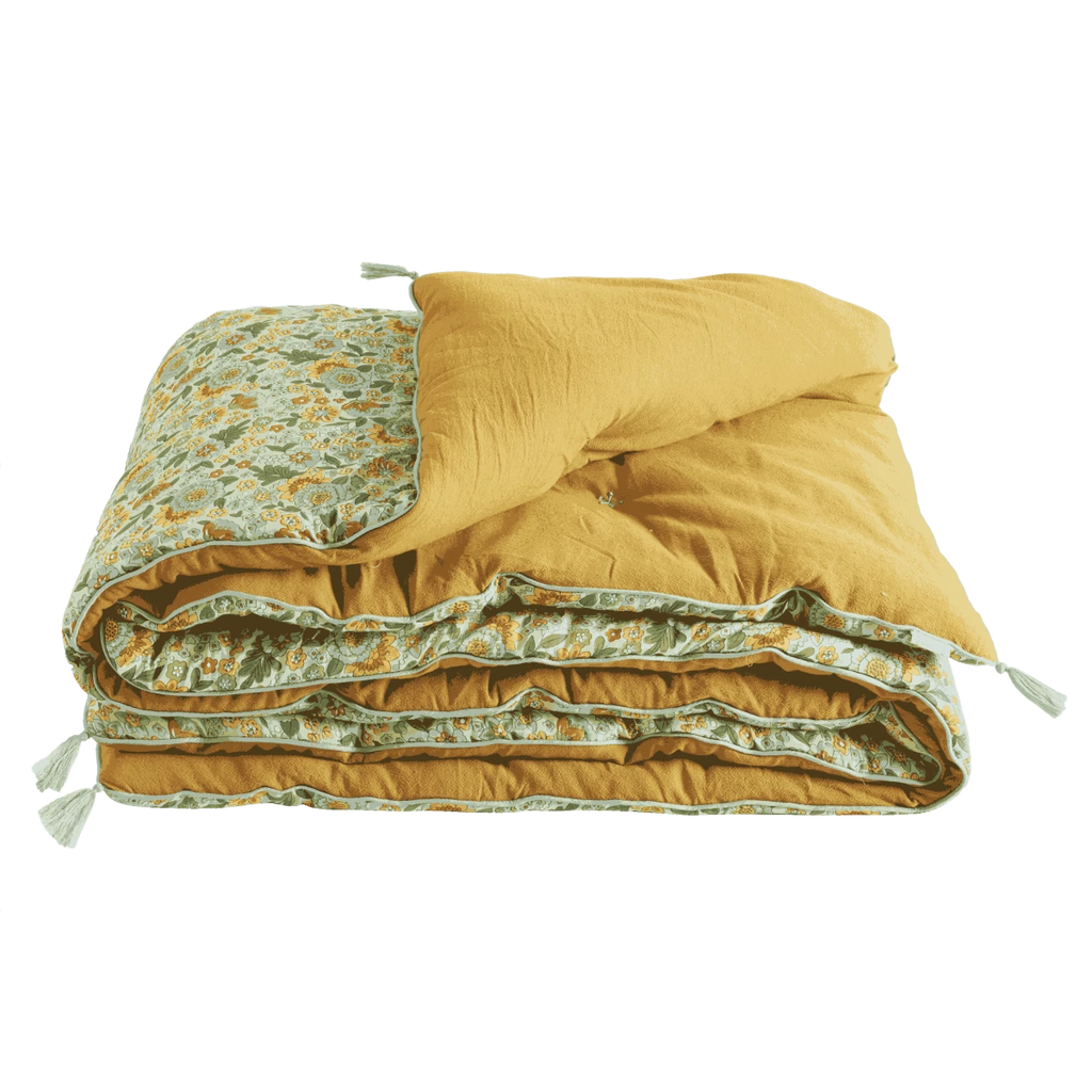 Sofa cover fleuris