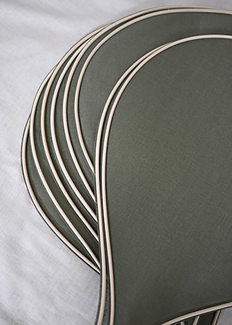 suspension George en forme de fleur en rotin et tissu vert