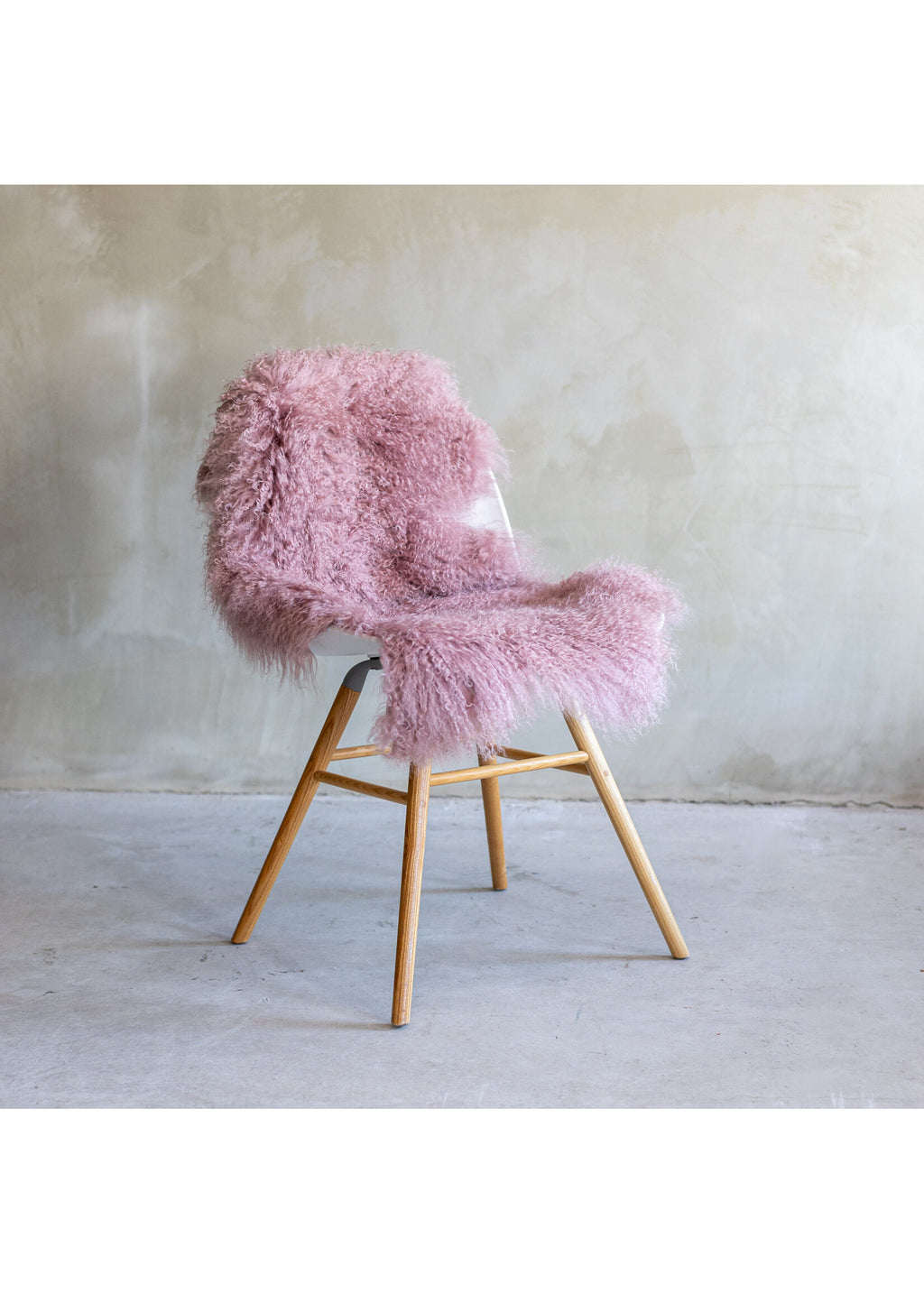 Tapis peau mouton tibétain rose